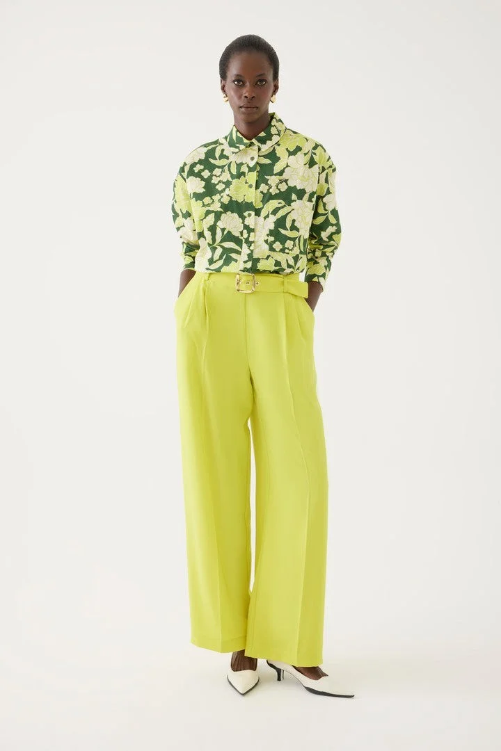 EXQUISE Classic Trousers with Belt Detail