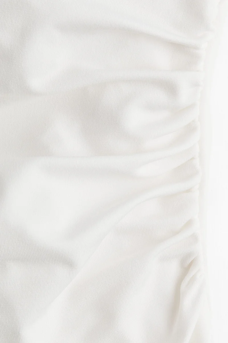 اتش اند ام بلوزة بكتف واحد