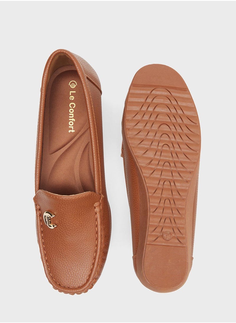 Le Confort - Ankle Strap Mid Heel Loafers - Image 1