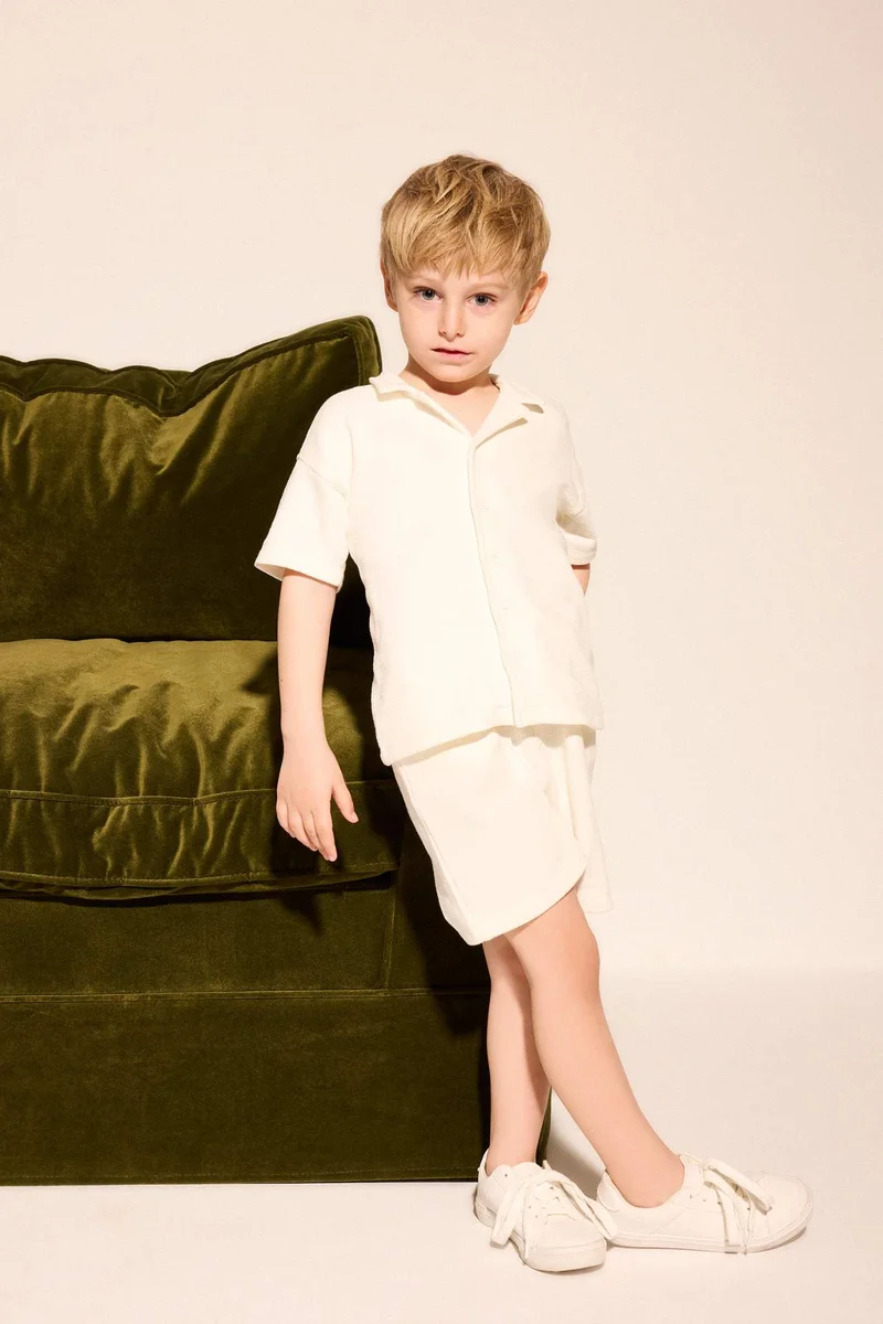 ديفاكتو Baby Boy 2 piece Oversize Fit Resort Neck Set