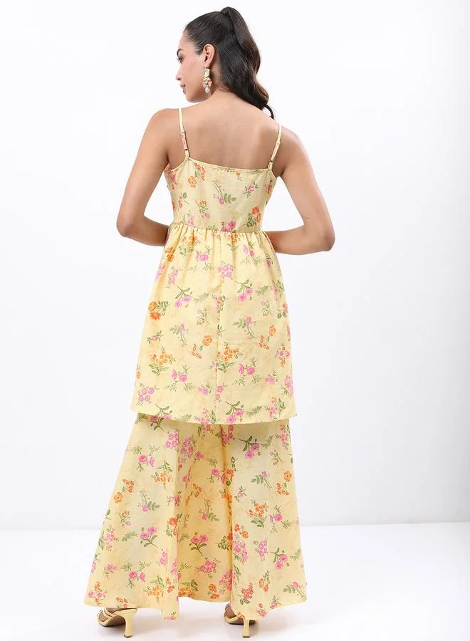 فيشود Floral Print Gathered Longline Tunic Kurti and Flared Pant Set by Styli