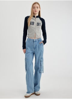 DeFacto Slim Fit Crew Neck Camisole Cardigan  - Image 5