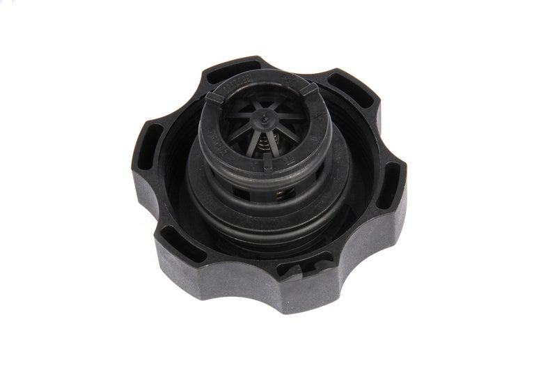ACDelco GM Original Equipment 13502353 20 P.S.I. Radiator Surge Tank Cap - Image 2