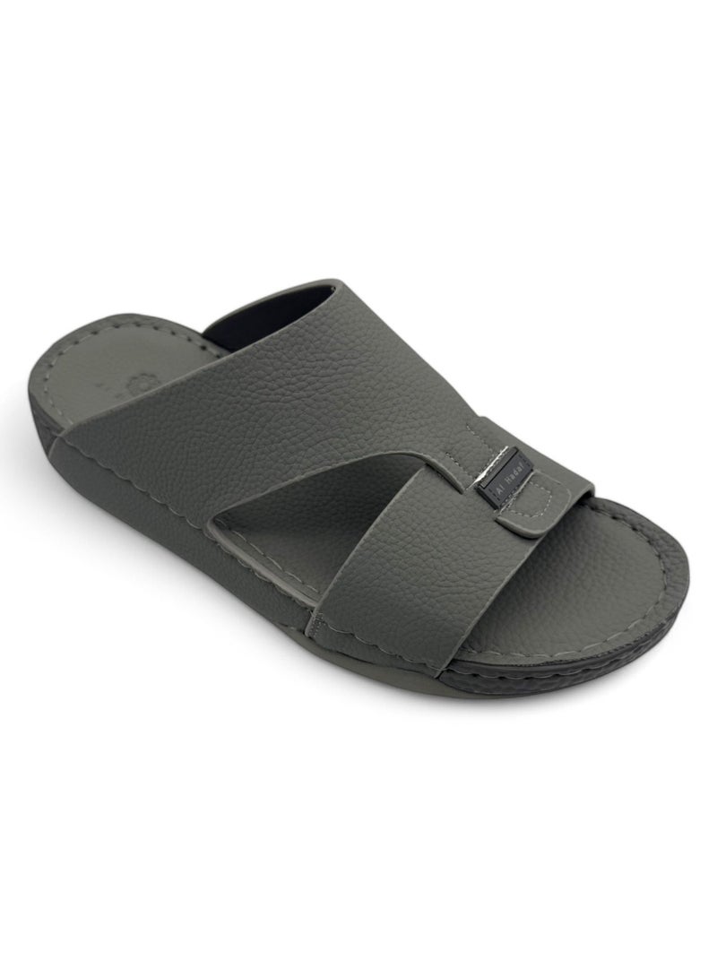 Al Hadaf Comfortable Slip-On Slippers for Everyday Wear - Image 2