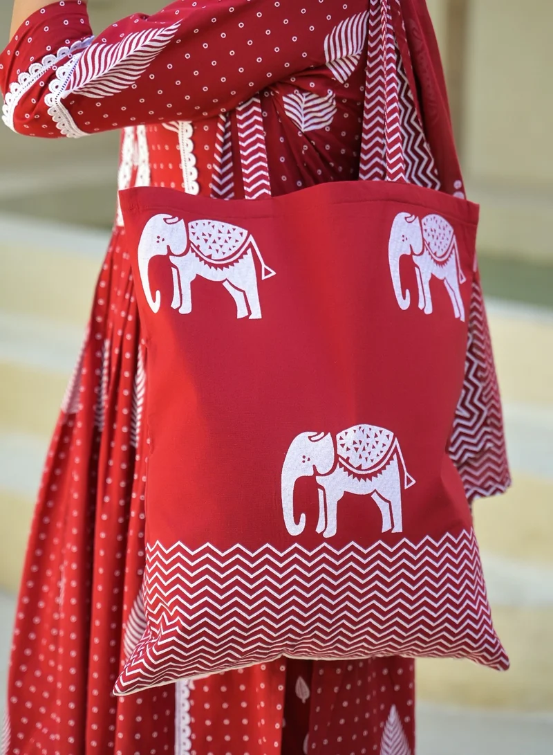 باناش برييا طقم كورتا قطن أحمر مع بنطال ودوبتا للنساء | بدلة سالوار كاميـز هندية تقليدية | فستان جاهز للارتداء