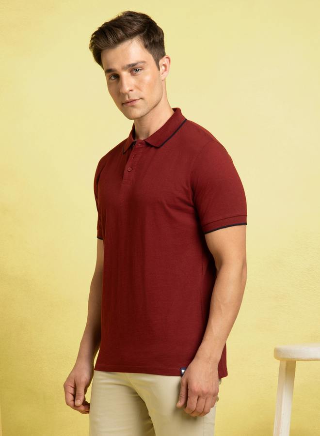 Dennis Lingo Men's Cabernet Single Jersey Solid Pattern Regular Fit T-Shirt  - Image 3