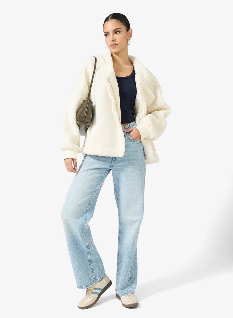 جينجر جاكيت بياقة مدببة من جلد الغزال بتفاصيل بورج - Image 4