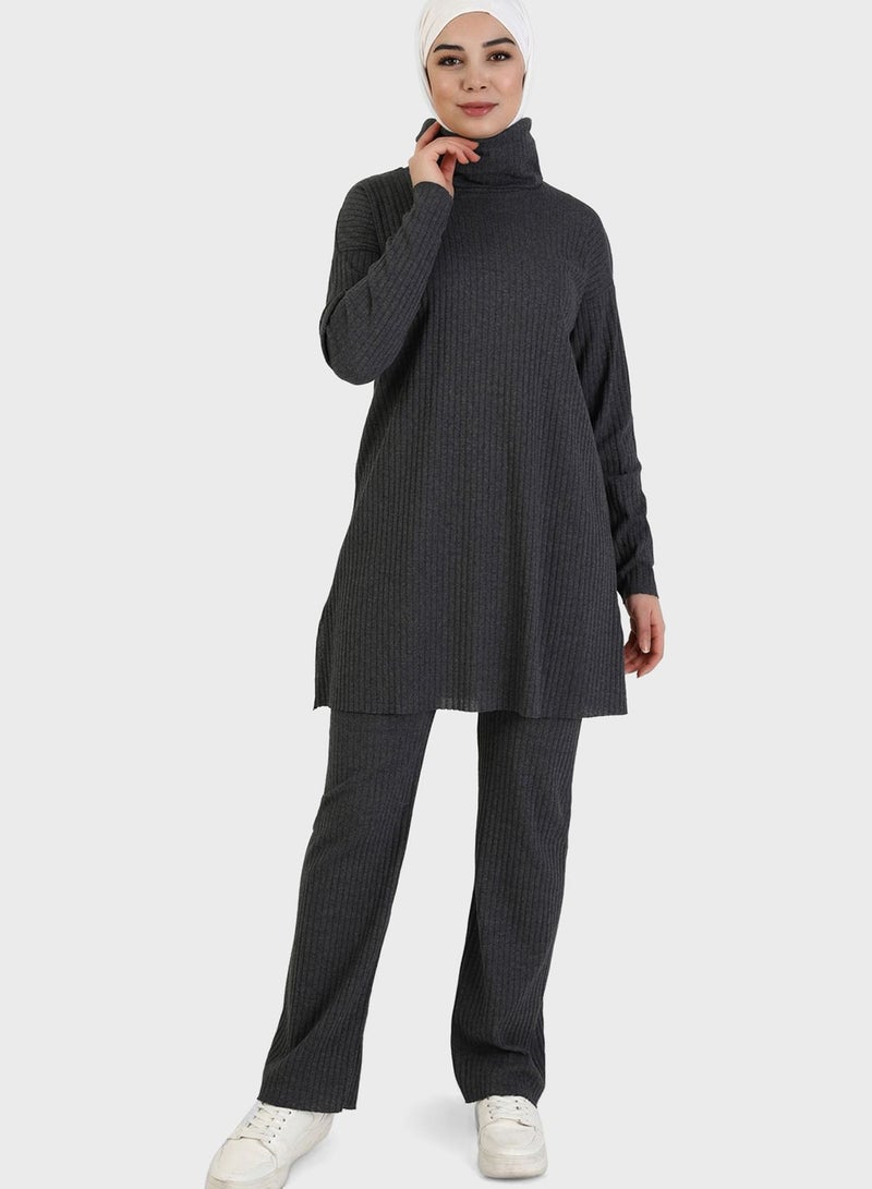 تافين من مودانيسا بلوزة محززة بياقة عالية - Image 5