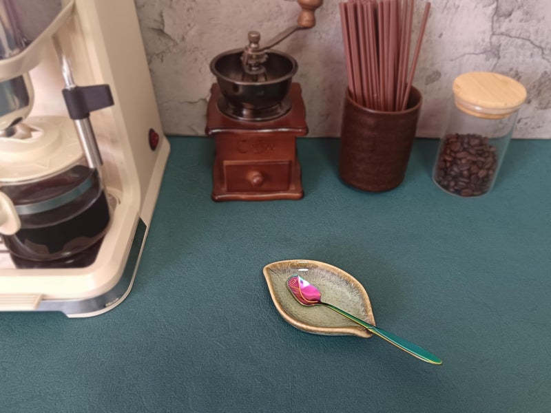 TOPYOKK Coffee Spoon and Rest for Coffee Bar Accessories, Leaf Small Spoon Rest for Coffee Station, Tea Spoon Rest Tea Spoon Holder Teaspoon Rest, 1 PC (Retro Mist Green with Rainbow Rose Spoon) - Image 3