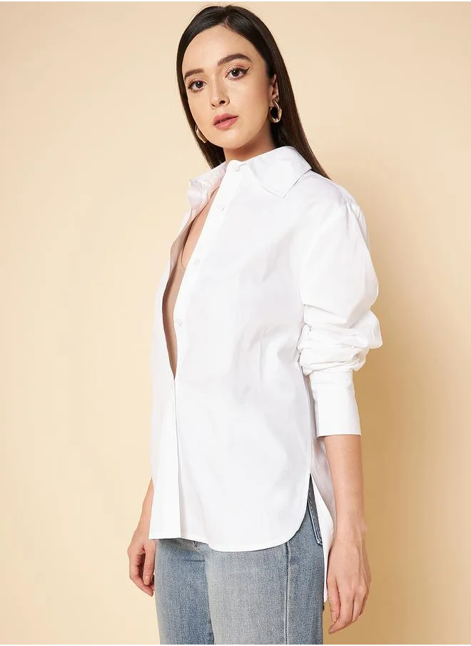 HIGH STAR Stay effortlessly stylish with this comfortable White Oversized Shirts Solid design crafted from 100% Cotton featuring Long Sleeves with Button closure.