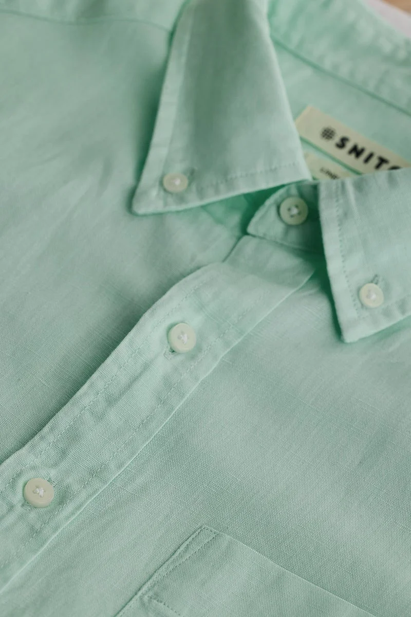 سنيتش قميص كتان مدمج بالنعناع بقصة ضيقة