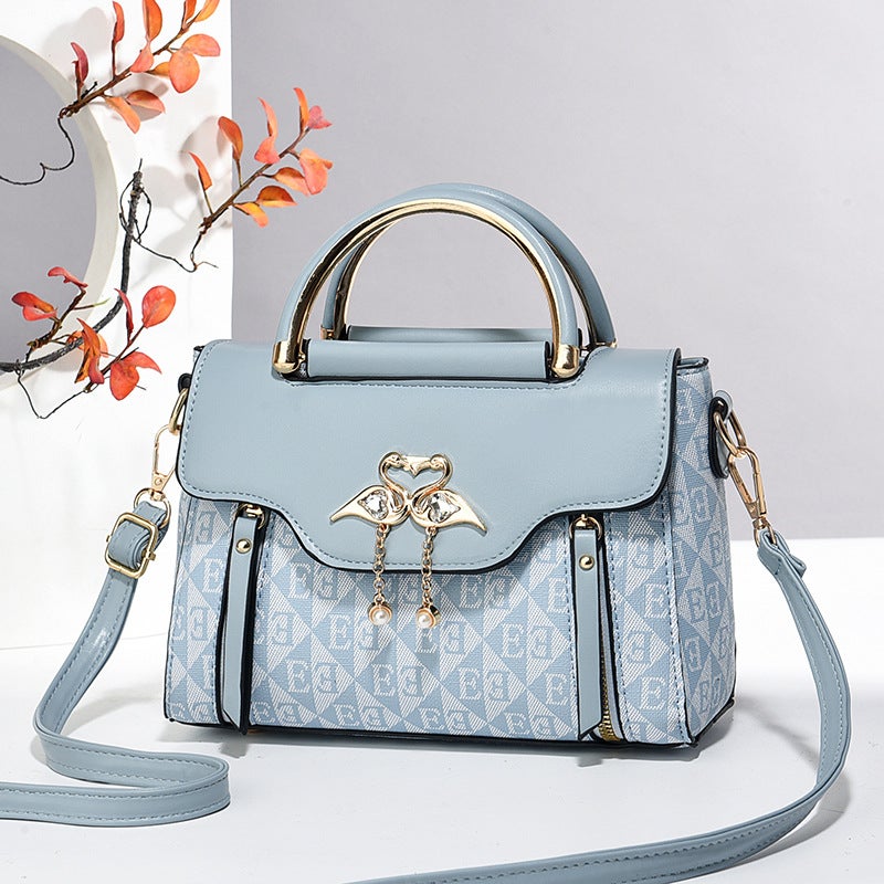 New French Style Women'S Bag Fashionable Handbag Light Luxury Printed Shoulder Crossbody Bag Stereo Chanel Style Bags - Image 2