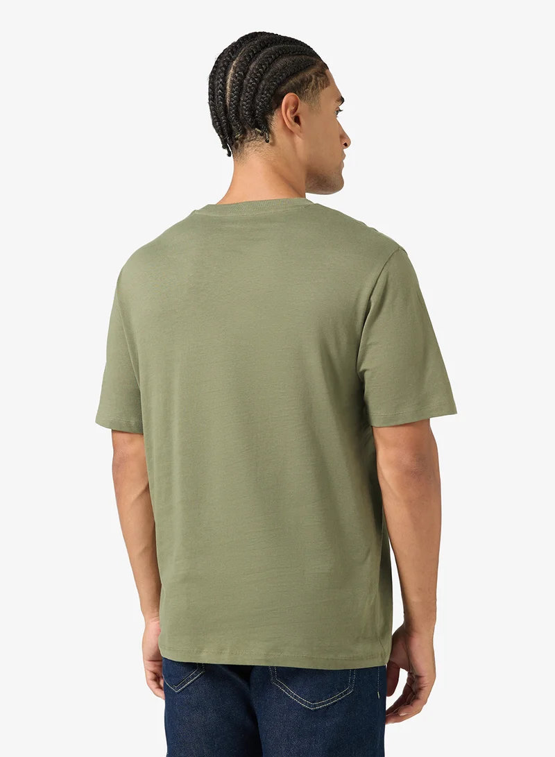 JJ Rebel Logo Regular Fit Crew Neck T-Shirt