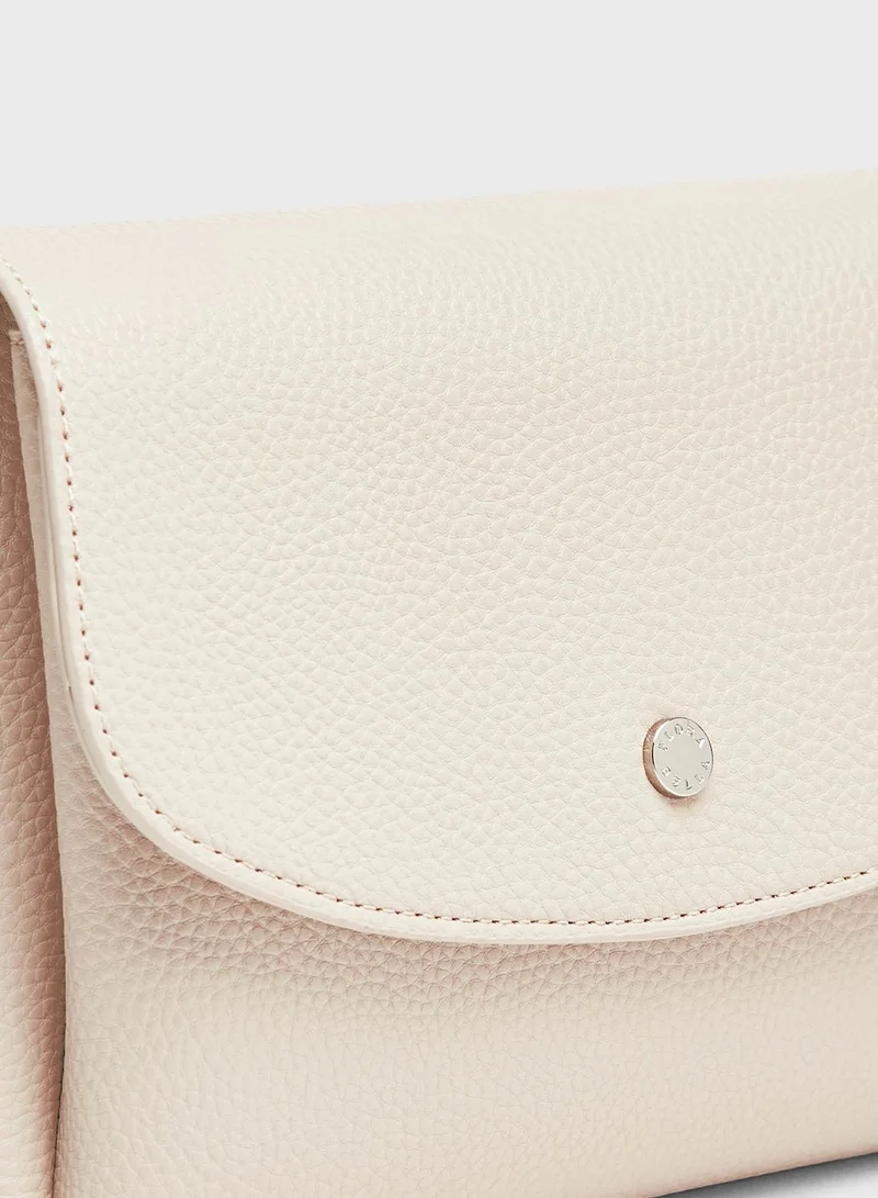 شو اكسبرس Flap Over Crossbody