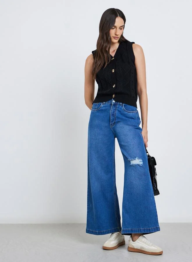 Styli Styli Knitted Sleeveless Buttoned Waistcoat