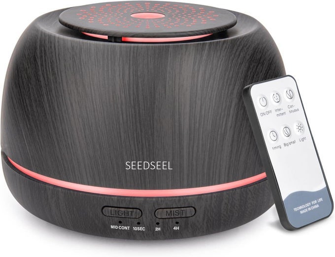 300ML ESSENTIAL OIL DIFFUSER,ULTRASONIC AROMATHERAPY DIFFUSER, 7-COLOR GRADIENT LIGHTS, REMOTE CONTROL, 8 HOURS RUN TIME, SUITABLE FOR HOME,OFFICE