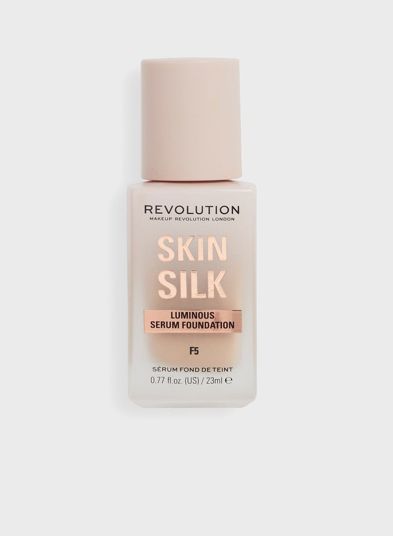 REVOLUTION Skin Silk Serum Foundation F5 - Image 3