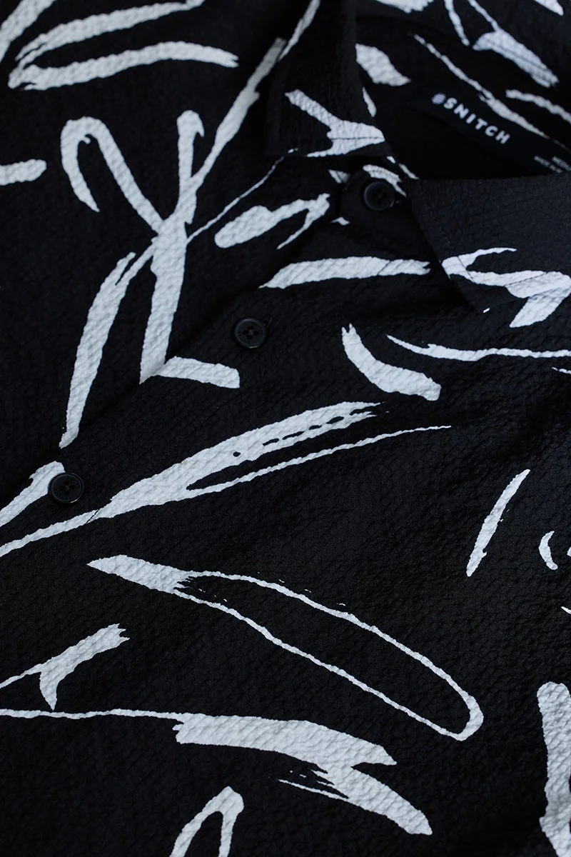 سنيتش قميص أسود مجرد بنقوش