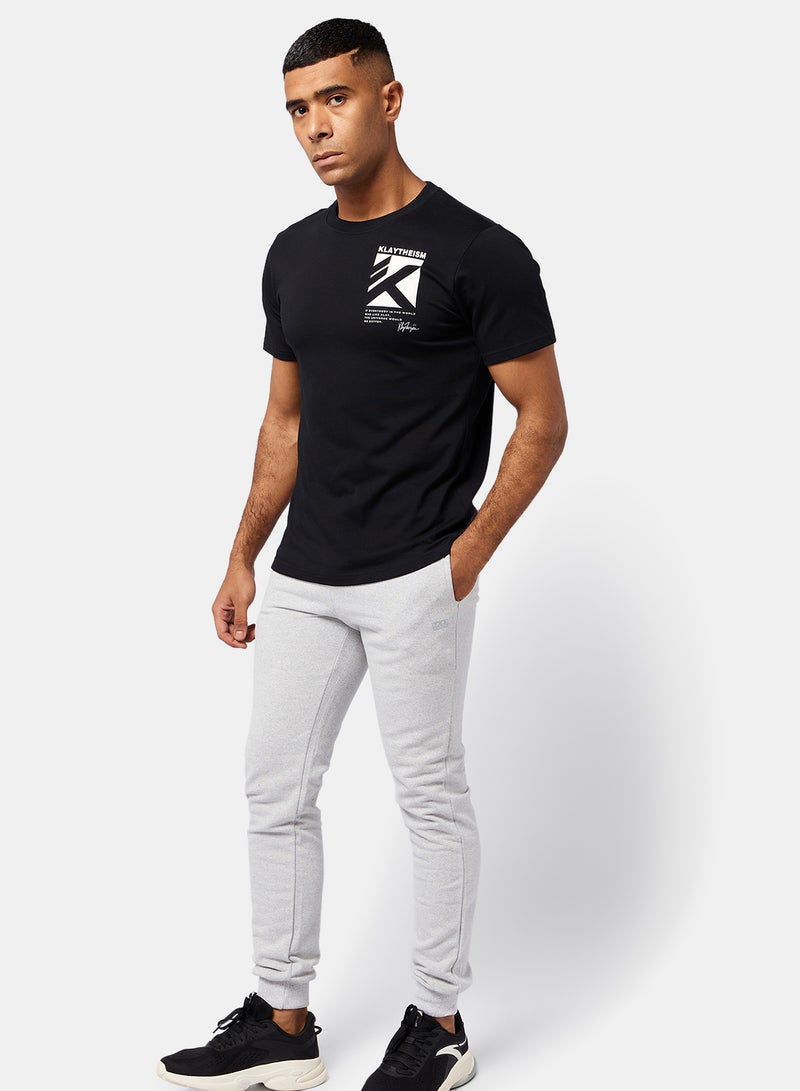 ANTA SS TEE  IN BASIC BLACK