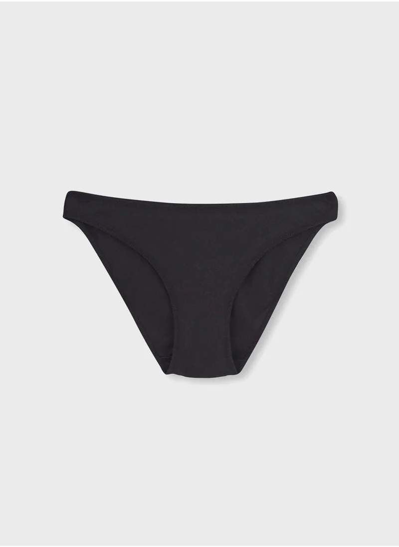 dagi High Leg Briefs