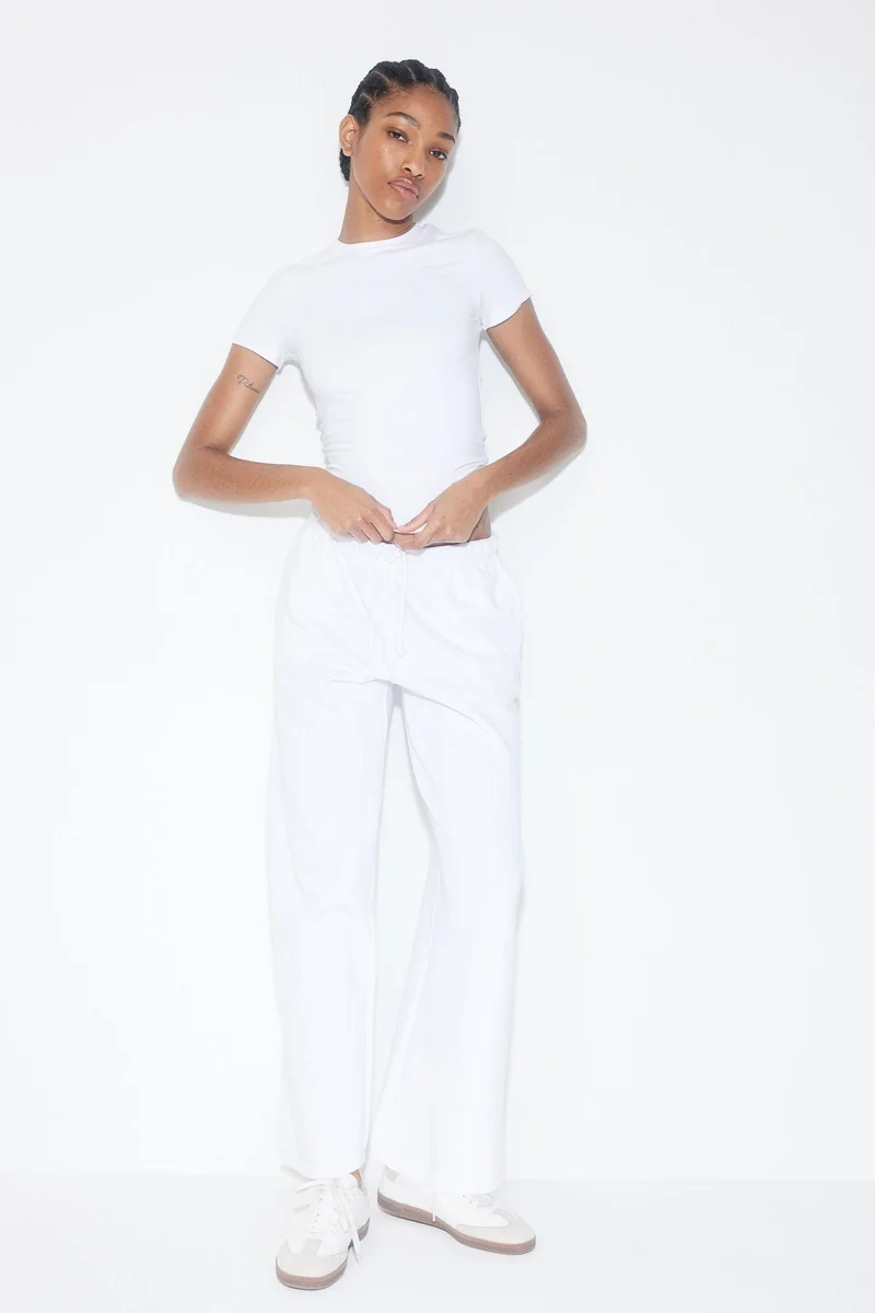 H&M Fitted T-shirt