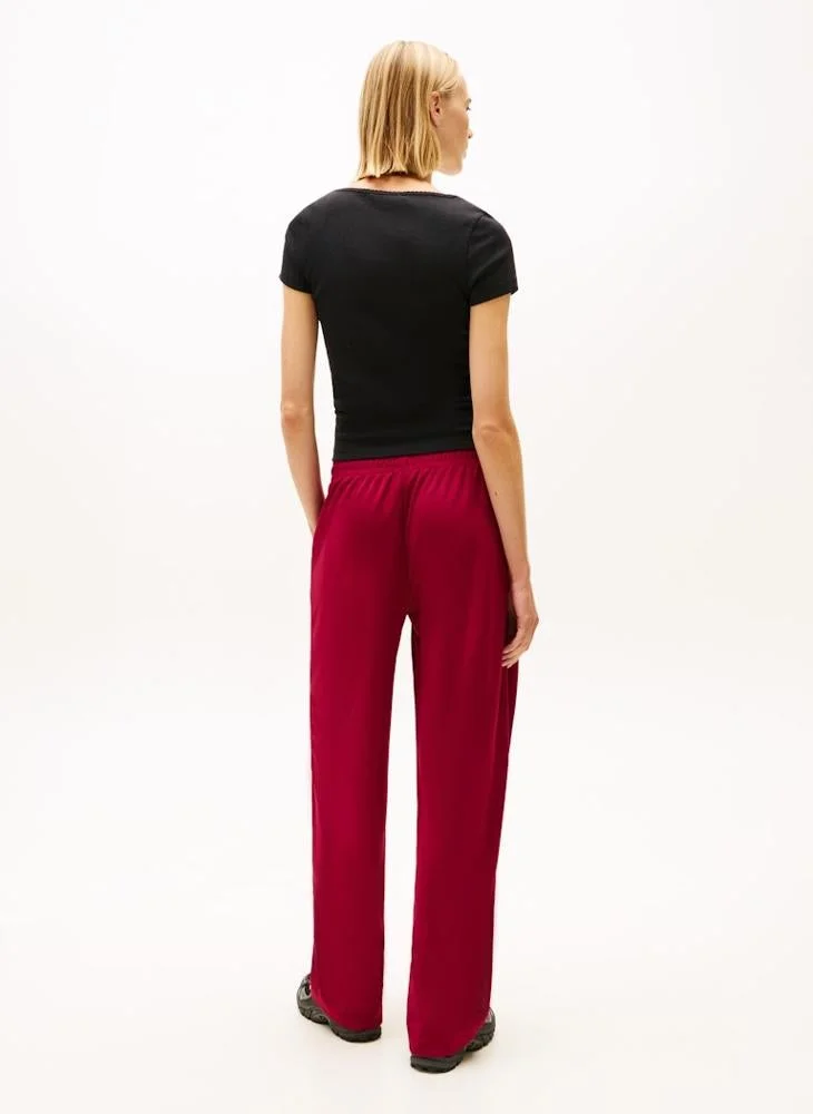 TOMMY JEANS Logo Crew Neck T-Shirt