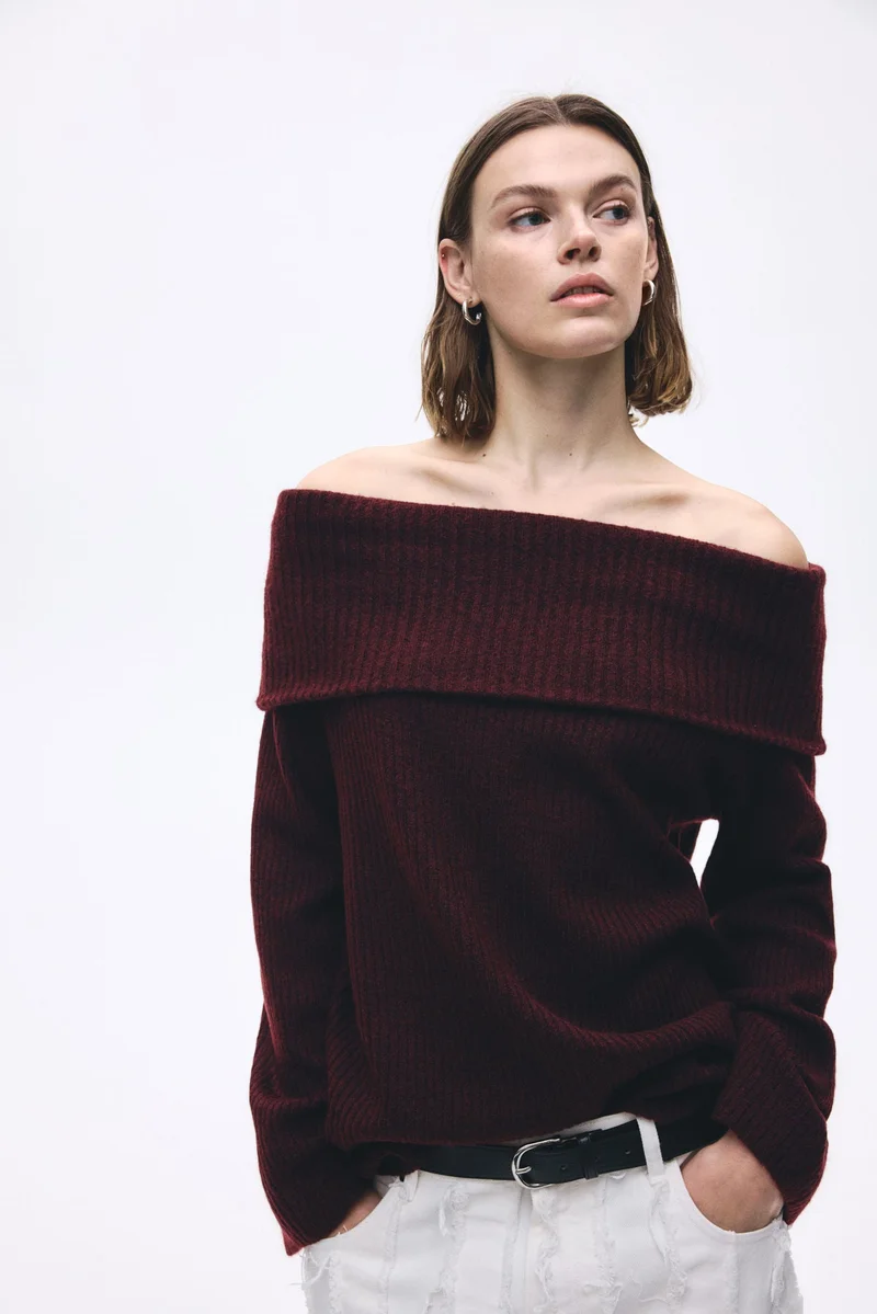 H&M Off-the-shoulder jumper