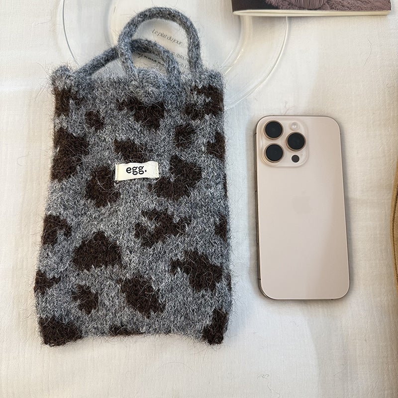 New Korean Egg Leopard Knitted Mobile Phone Bag Women'S Niche Design Ins Change Lipstick Shoulder Crossbody Bag - Image 4