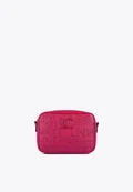 Lola Casademunt Magenta