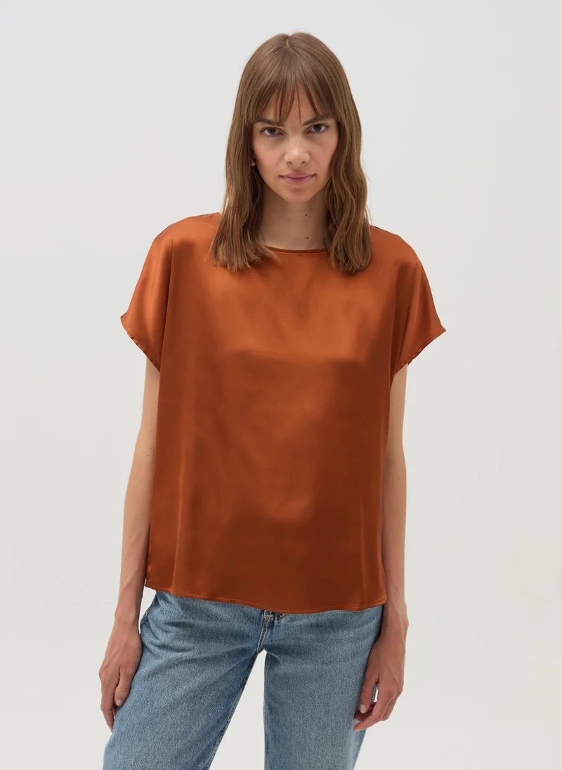 او في اس Satin blouse with kimono sleeves