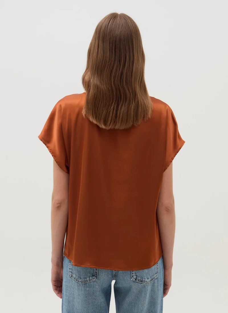 او في اس Satin blouse with kimono sleeves