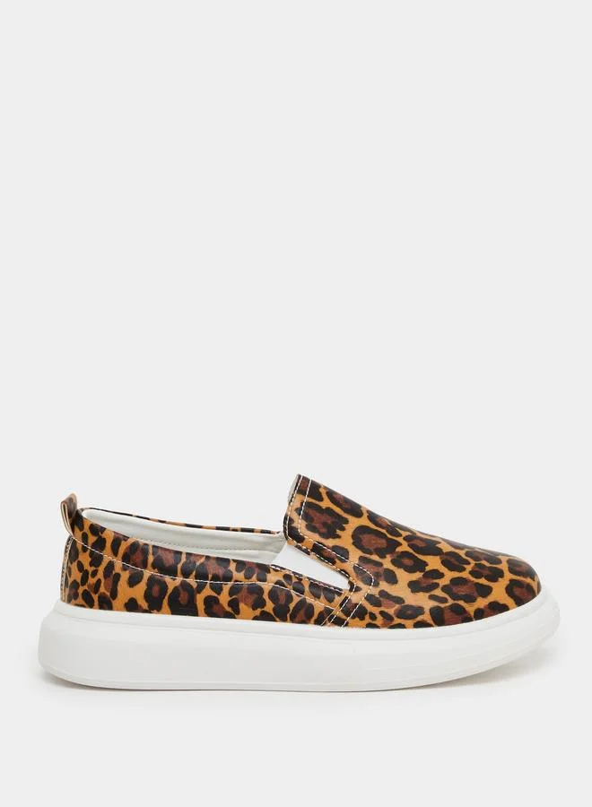 Styli Styli Animal Print Slip On