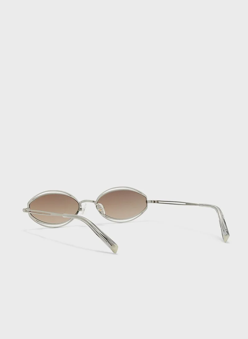 KENDALL + KYLIE Banks Sunglasses