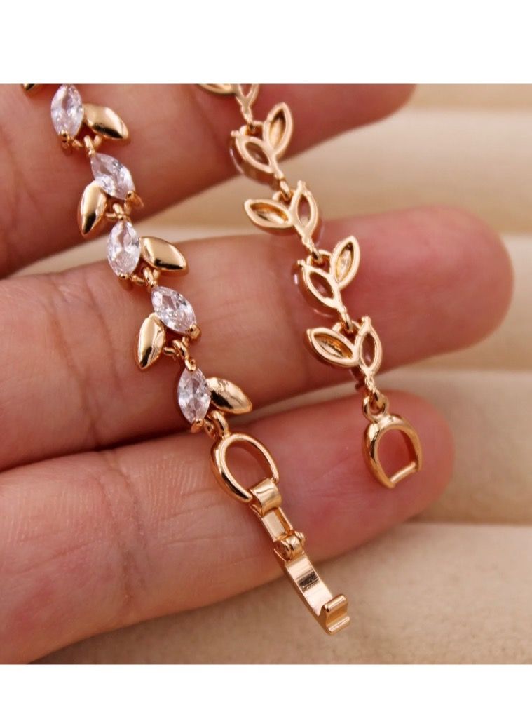 نونز أب إسوارة نسائية مطلية باللون الذهبي عيار 18 - Image 2