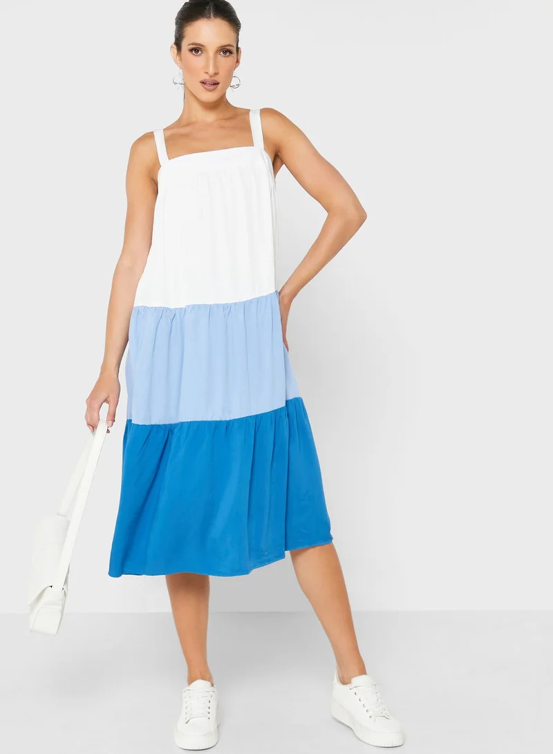 Ginger Colorblock Tiered Dress