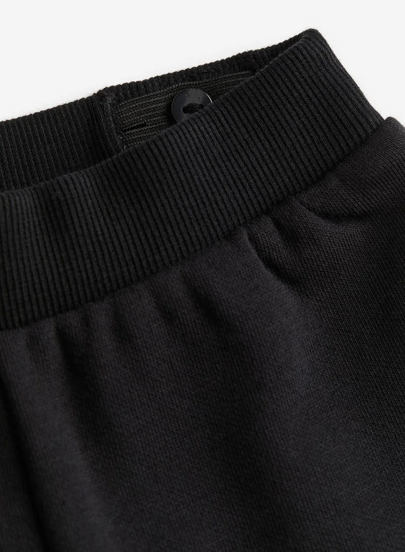 H&M Kids 2 Piece Appliquéd Sweatshirt Set