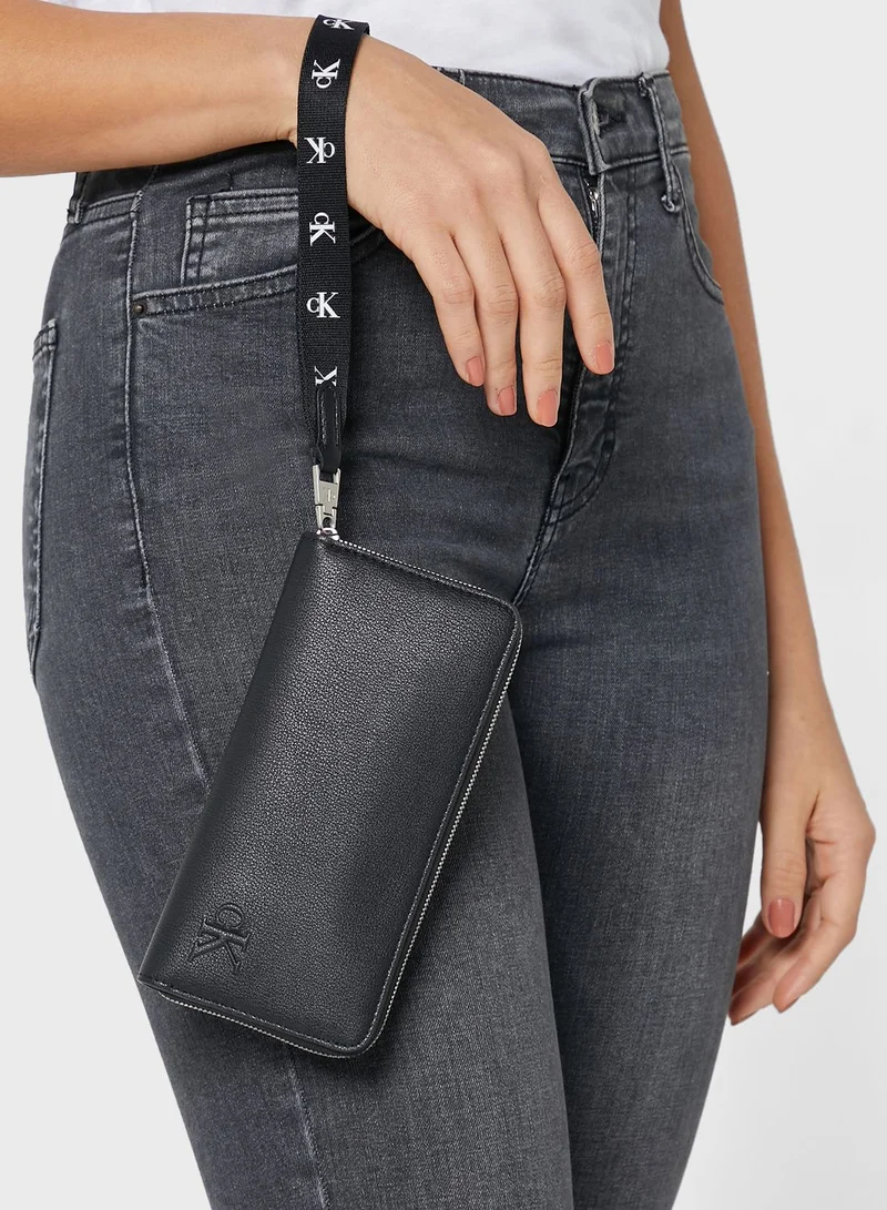 Calvin Klein Jeans Ultralight Purse