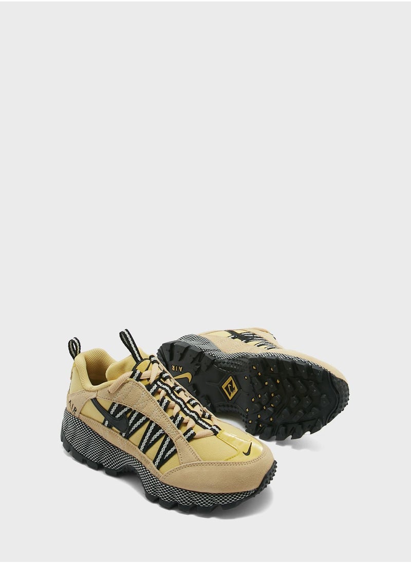 Nike - Air Humara - Image 1