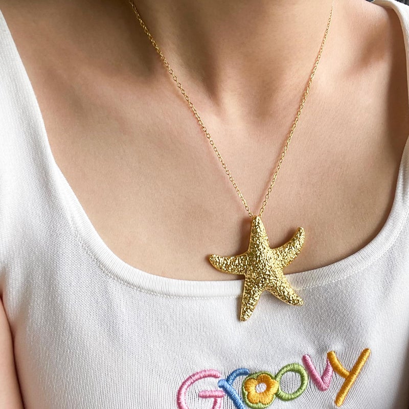 Sanyaa Seashell Starfish Necklace for Women Conch Shell Summer Pearl Beach 14k Gold Layered Dainty Choker (Big Starfish Necklace) - Image 2