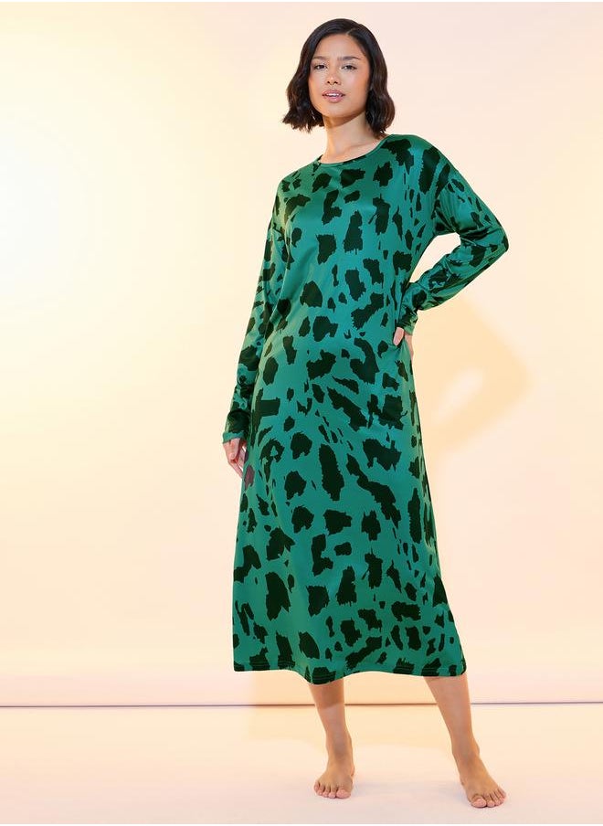 Styli - Leopard Print Round Neck Nightdress - Image 1
