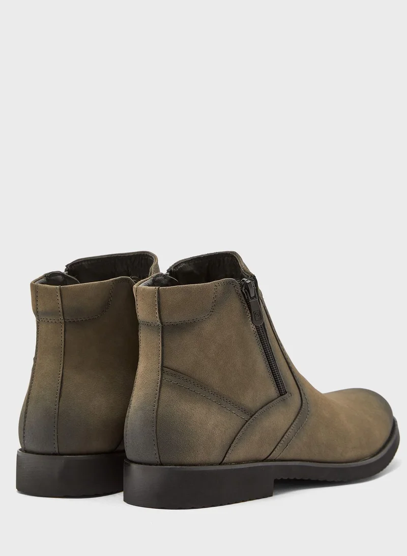Robert Wood Faux Suede Chelsea Boots