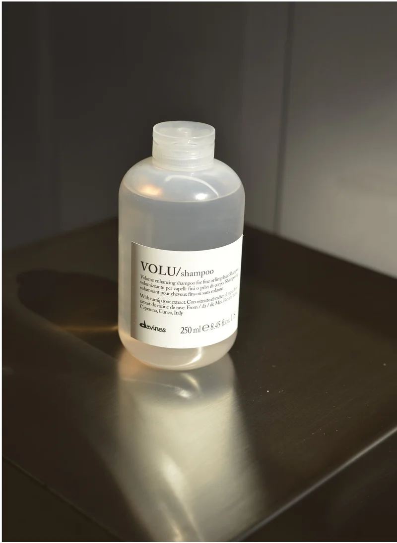 Davines volu shampoo