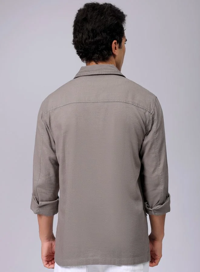 شركة المرآب الهندية Men Regular Fit Solid Full Sleeves Cutaway Collar Double Flap Pocket Resort Wear Over Shirt