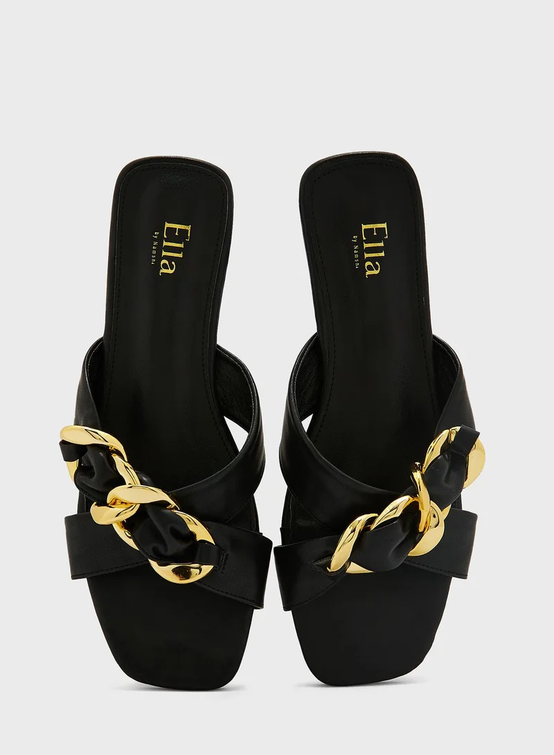 ELLA Crossover With A Chain Flat Sandals