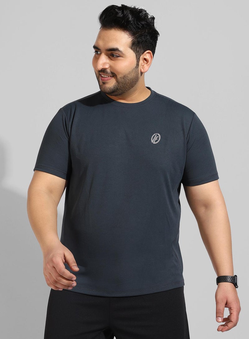 Instafab Plus Men's Solid Charcoal Grey Regular Fit Activewear T-Shirt - Image 2