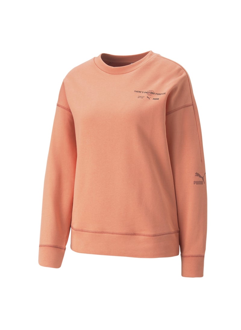 Classics Womens REESCAPE Crew Neck Sweatshirt - pzsku/ZDC243A5FE61B5624CAC9Z/45/_/1708438794/0a575fff-0518-4aef-99df-a5949d9f37bc