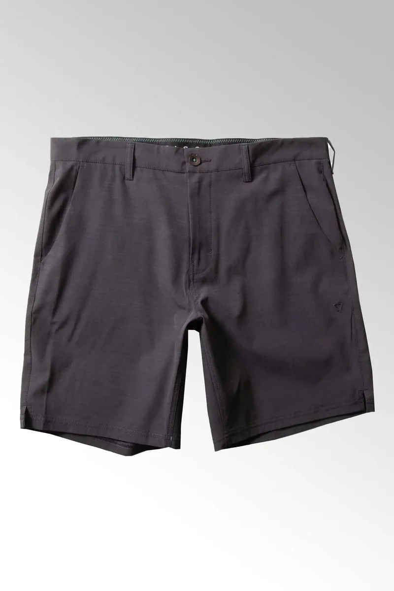 Vissla Cutlap Eco 17.5" Hybrid Walkshort Graphite