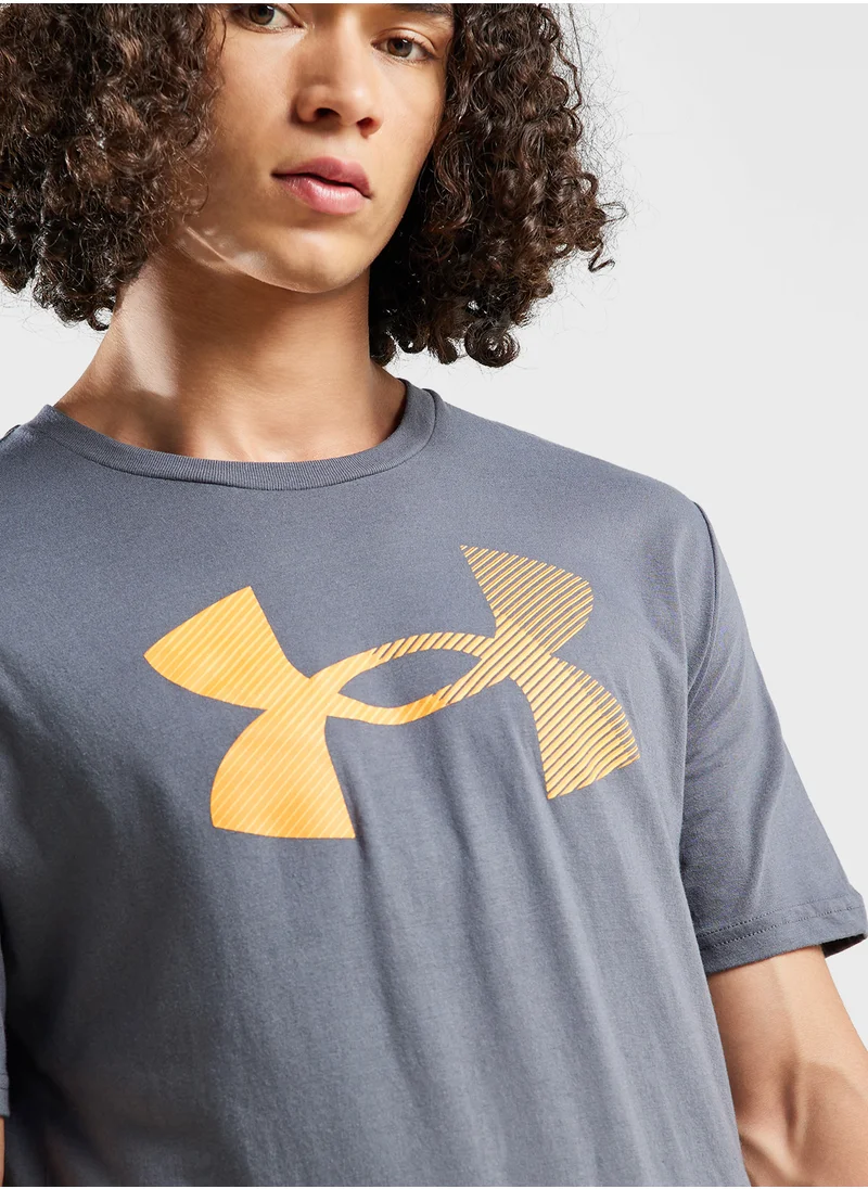 UNDER ARMOUR Big Logo Fill T-Shirt