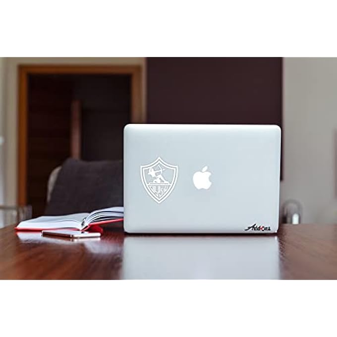 ملصق زمالك الرياضي للابتوب وماك بوك (أبيض)
