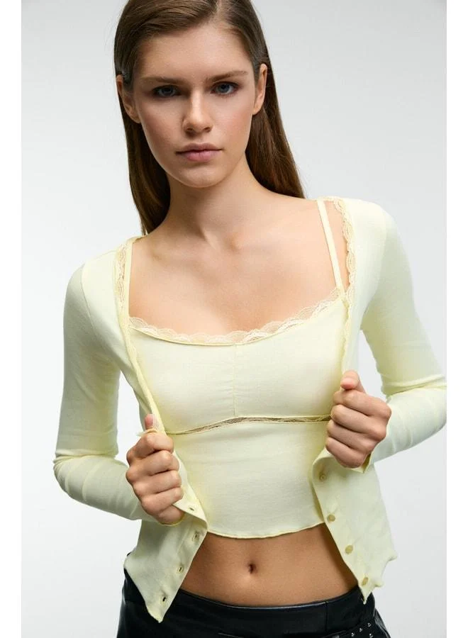 Grimelange ELVURA Women's Stretch Fabric Collar Lace-Detail Buttoned Blouse and Tank Top Matching Set – Yellow Blouse.